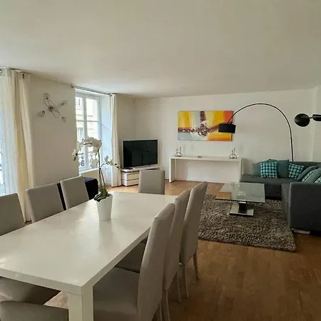 Au Coeur Du Touristique * Paris